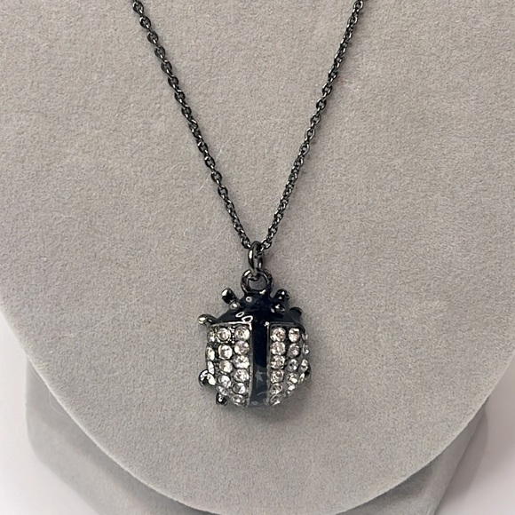 LADYBUG 🐞 BLACK CRYSTAL NECKLACE - Picture 1 of 7